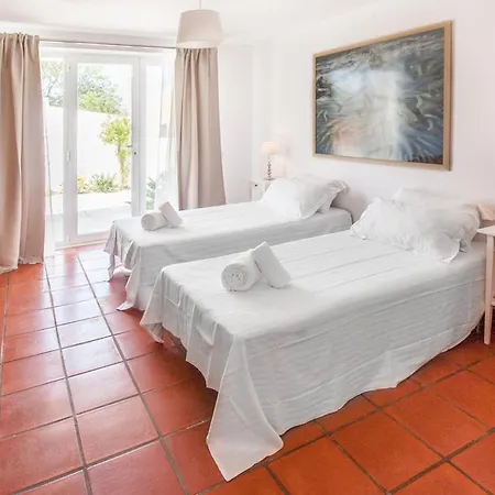 Aldeia Nova Da Azoia Sleeps 10 Pool Wifi *