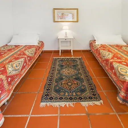 Aldeia Nova Da Azoia Sleeps 10 Pool Wifi *